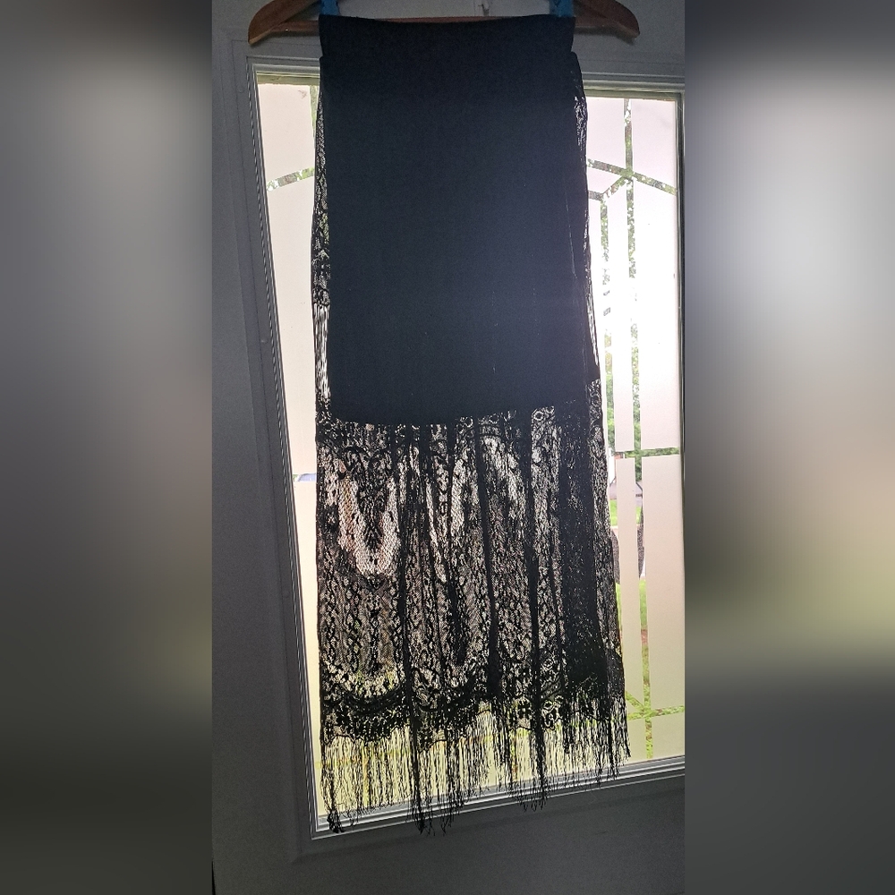 🌸 XS Midnight Hour Goth Wear lace Skirt CS